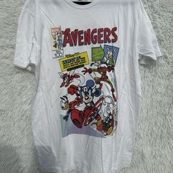 New Men Avengers  Short Sleeve T-Shirt Size large