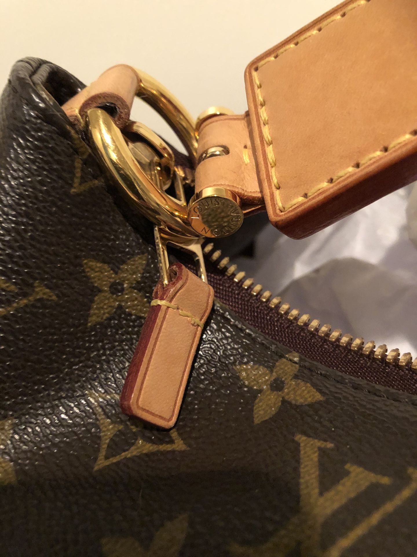 Louis Vuitton Sully MM ( Discontinued) for Sale in Phoenix, AZ