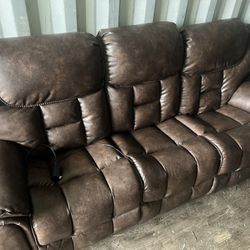 Leather Recliner Couch 1 Section