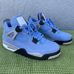 Air Jordan 4 Retro "University Blue" Size 10 - Great Condition (No Box)