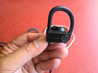 Beats PowerBeats3