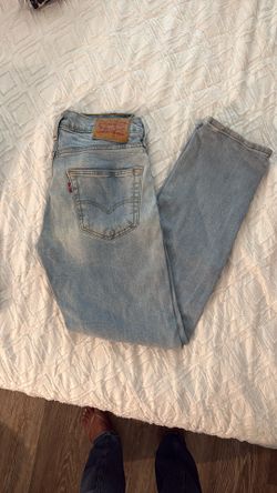 Men's Levi's jeans