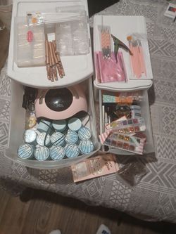 Everything to start doing your own nails
