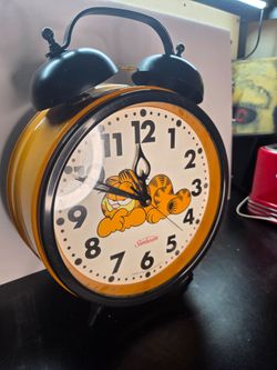 Garfield Alarm Clock, Large
