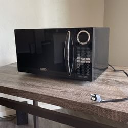 Sunbeam Countertop Microwave Oven