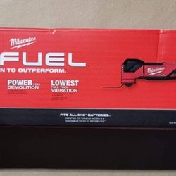 Milwaukee M18 FUEL Multi-Tool 