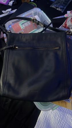 Fossil hand bag