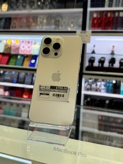 iPhone 15 Pro Max 256gb Unlocked Pre-owned