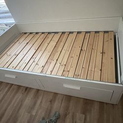 Kids bed