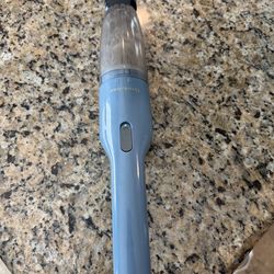 Cordless vacuum