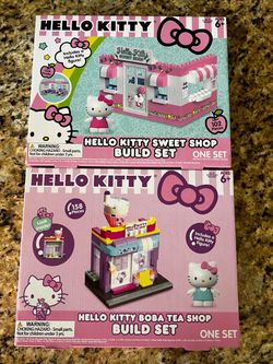 Hello Kitty Build Set bundle