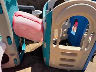 Play structure used but still playable
