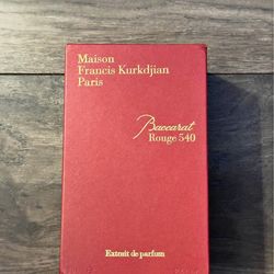 Baccarat Rouge 540 Cologne