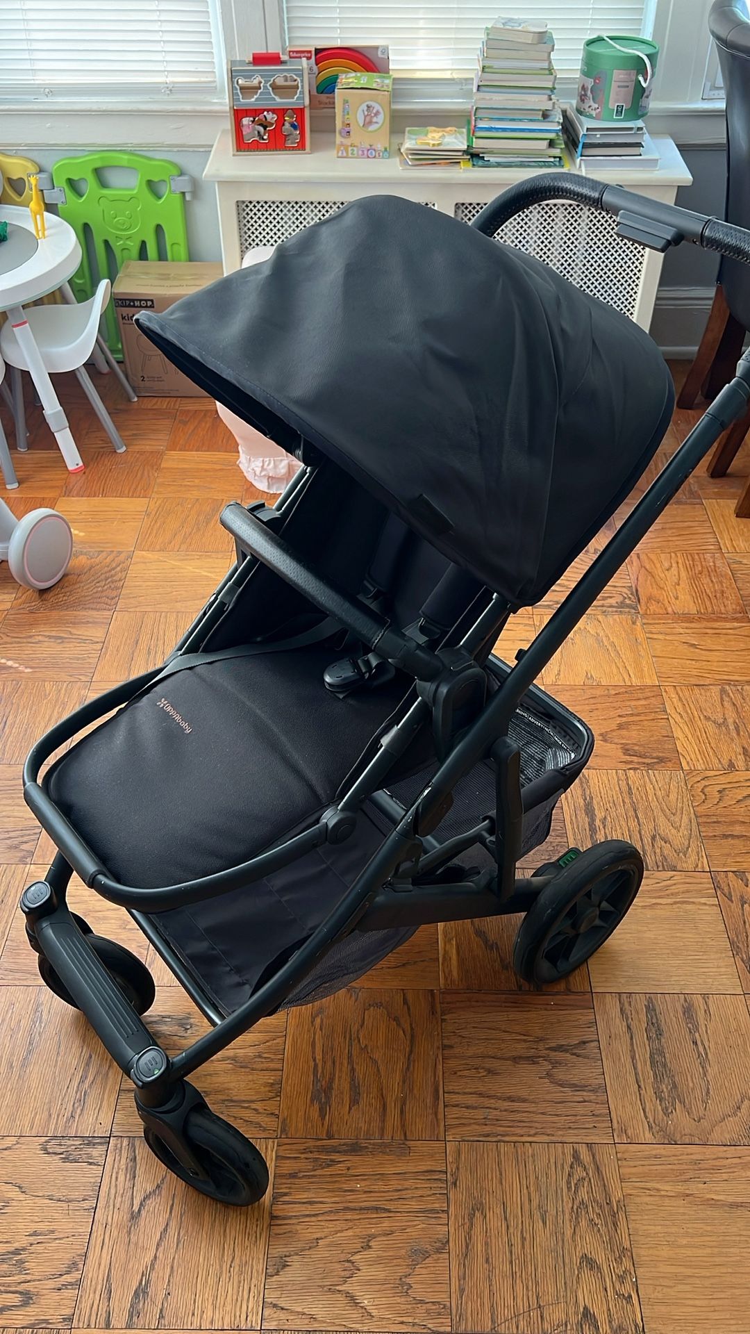 Uppababy Cruz V2 For Sale