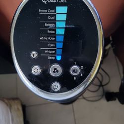 Honey Well 40 " Oscillating FanNo Remote 