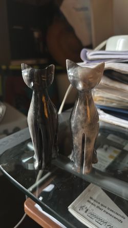 Vintage-style carved natural stone cat figurines, matching pair, approx. 4.6 inches