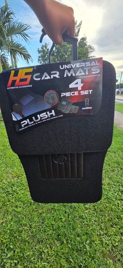 HS Universal Plush Car Mats 4-Piece Set
