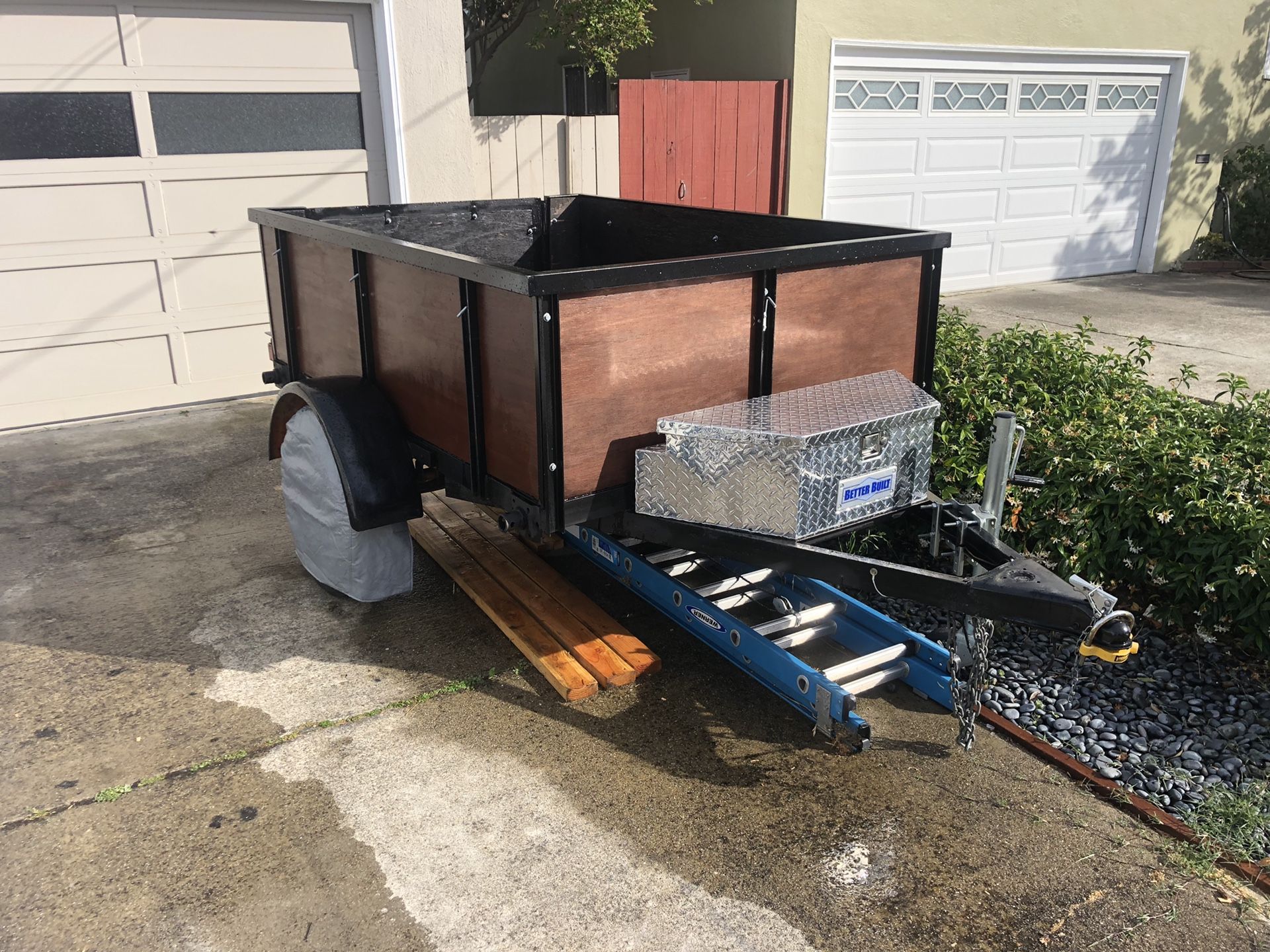 Custom 5 x 7 trailer