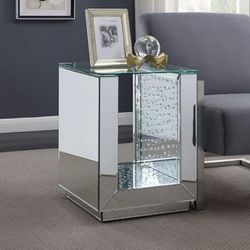 GLITZ & GLAM Crystal Accent SILVER GLASS MIRROR END SIDE ACCENT TABLE