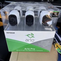 Netgear Arlo Pro Wire-Free HD Security Camera 6-bundle 