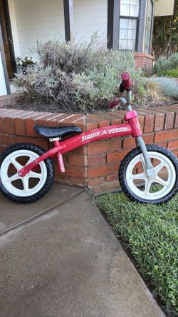 Radio flyer