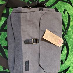 Levi's Sutherland Messengers Bag