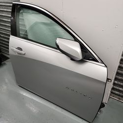 2016-24 Malibu Complete Rt Front Passenger Side Door