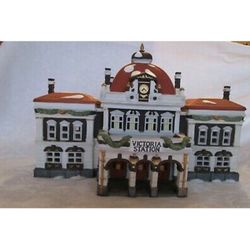Snow Village Victorian Station