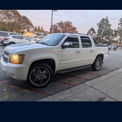 Chevrolet Avalanche 
