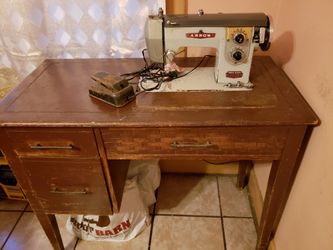 Sewing Machine vintage