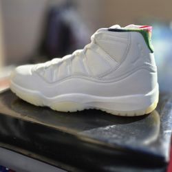 Jordan Retro 11's "Atlanta 285's" Size 10