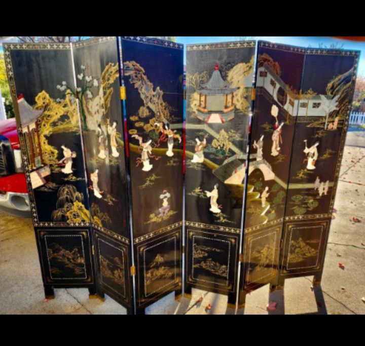 Chinese Coromandel Screen