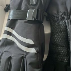 Heated  gloves