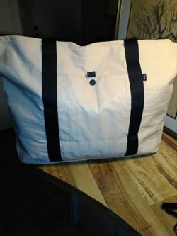 Onia NY designer tote bag. New