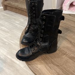 Black Boots, Size 5