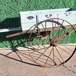 antique wagon para decoracion de jardin 