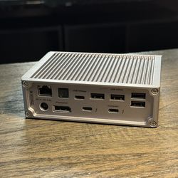 CalDigit Thunderbolt Dock