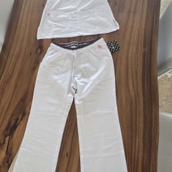 Xs Size - Woman's Scrub Uniform 