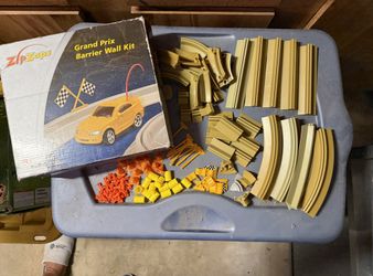 Vintage Zip Zap RC Cars And Track