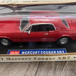 Diecast 1/18 Scale Sun Star 1968 Mercury Cougar XR7  