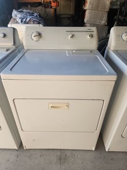 Kenmore Gas Dryer Heavy Duty Super Capacity Plus Nice And Clean In-and-out Working Perfect Nothing Wrong Came With 30 days warranty located Perris