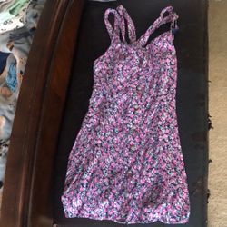 Junior Dress Size Small $1