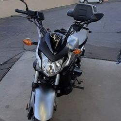 Honda CTX700n DCT