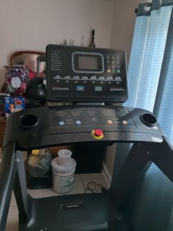 Vortex VT5000 Commercial Treadmill