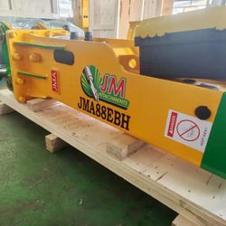 Excavator Volvo ECR88, Mini Excavator CAT 307/308 JMA 88EBH Silence Hammer. It Fits with 7-15 Tons Machine.
