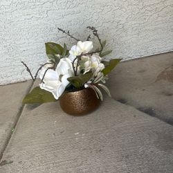 Fake Flowers With Pot