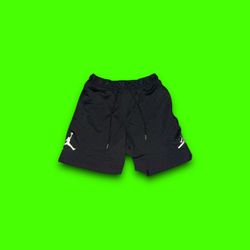 Air Jordan flight fleece standard fit sweat shorts black men’s small 