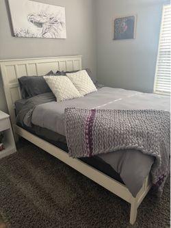 Queen Size Bed
