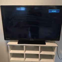Emerson 45” Tv 