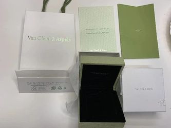 VCA Van Cleef & Arpels Suede Necklace pendant Box + Outer Box + Bag- New